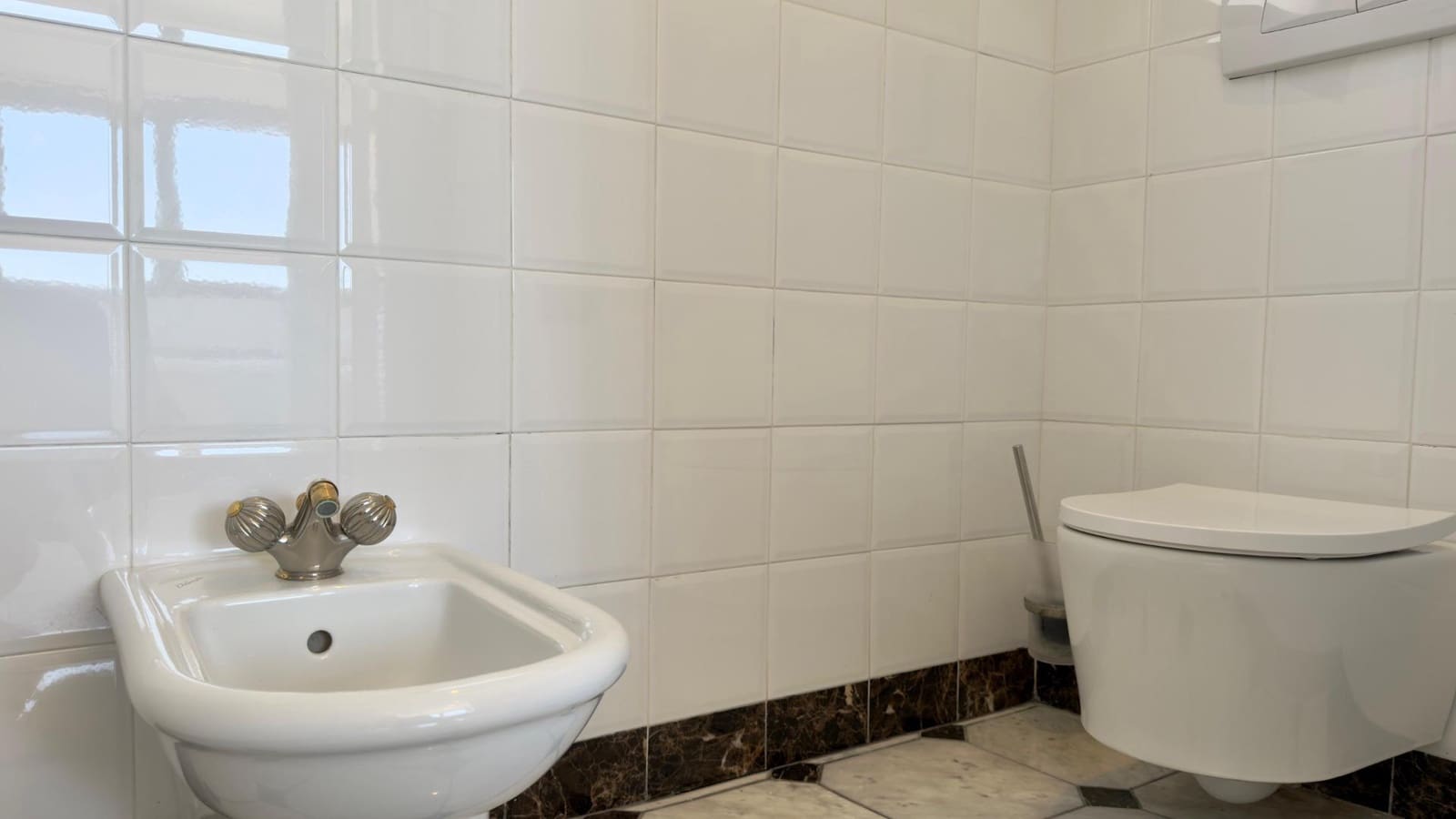 5 quarto Moradia para venda em Altea com piscina - 1 650 000 € (Ref: 8098099)
