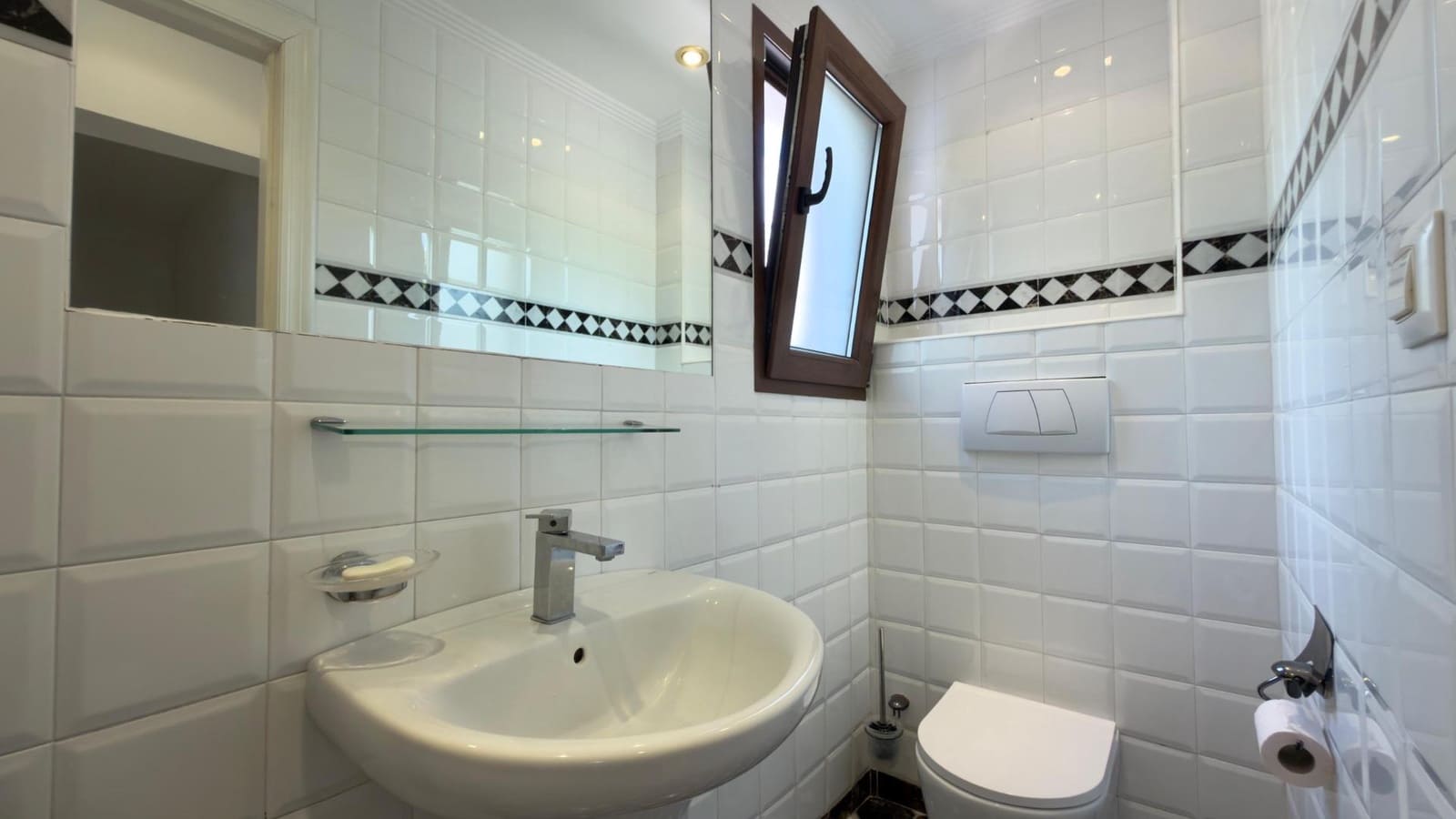 5 quarto Moradia para venda em Altea com piscina - 1 650 000 € (Ref: 8098099)