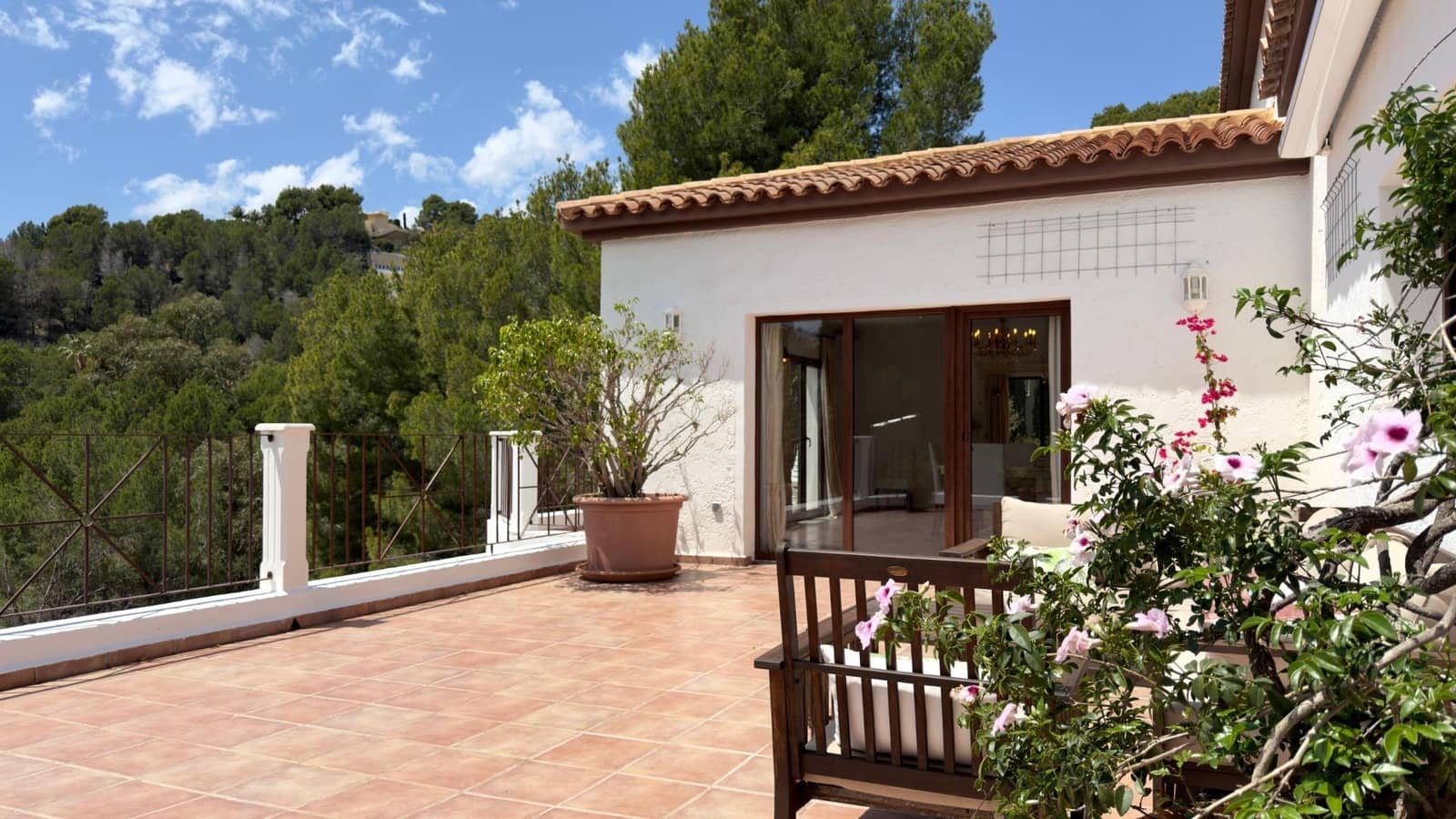 5 quarto Moradia para venda em Altea com piscina - 1 650 000 € (Ref: 8098099)