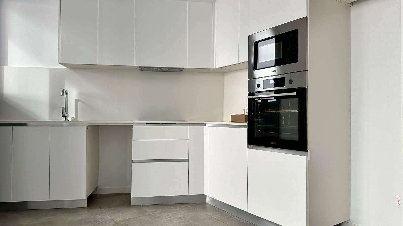 2 quarto Apartamento para venda em Benidorm com piscina garagem - 570 000 € (Ref: 8102276)