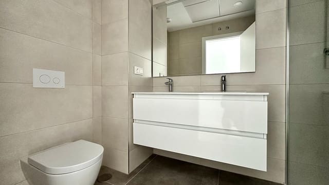 2 quarto Apartamento para venda em Poniente, Benidorm com piscina garagem - 570 000 € (Ref: 8102276)