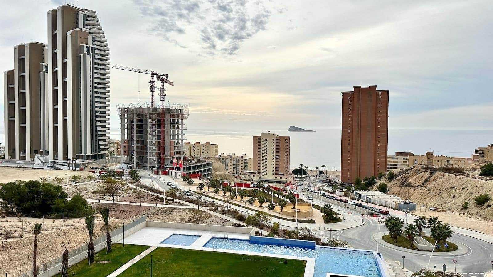 2 quarto Apartamento para venda em Benidorm com piscina garagem - 570 000 € (Ref: 8102276)
