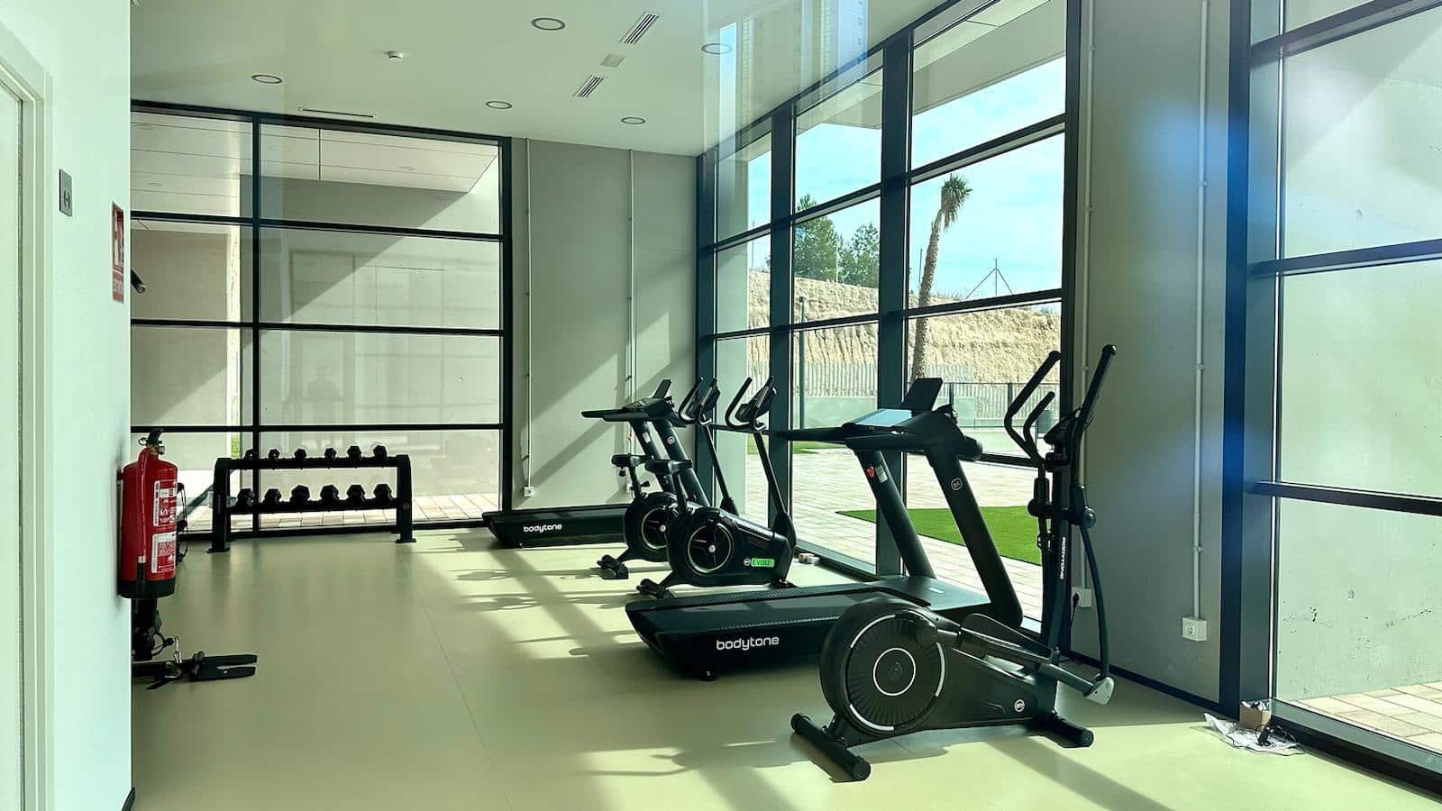 2 quarto Apartamento para venda em Benidorm com piscina garagem - 570 000 € (Ref: 8102276)