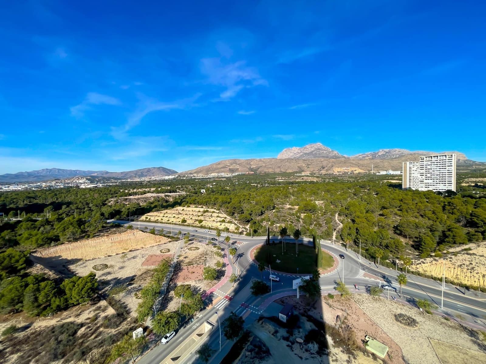 2 quarto Apartamento para venda em Benidorm com piscina garagem - 570 000 € (Ref: 8102276)