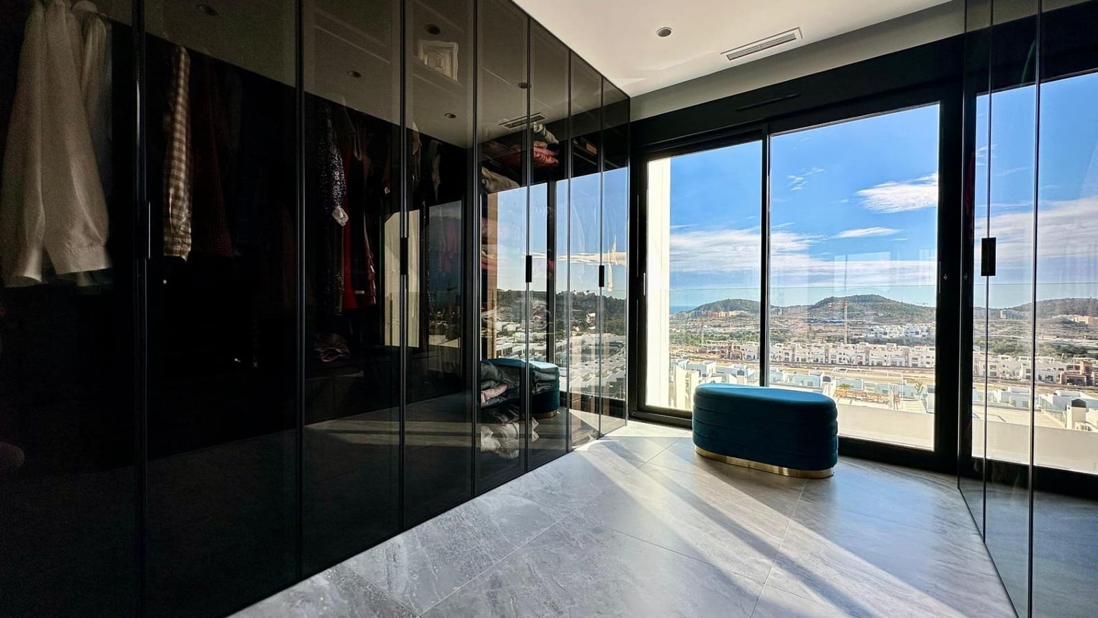 3 makuuhuone Huvila myytävänä paikassa Finestrat mukana uima-altaan - 1 550 000 € (Ref: 8131196)