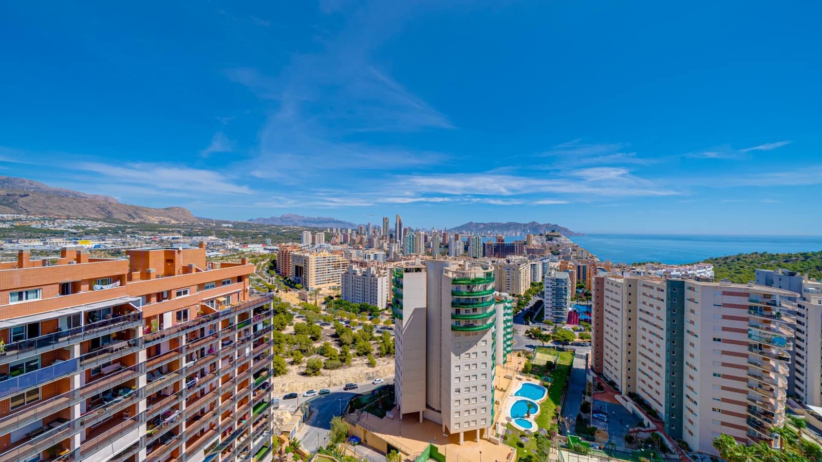 1 makuuhuone Kattohuoneisto vuokrattavana paikassa La Villajoyosa / Vila Joiosa mukana uima-altaan 
autotalli - 950 € (Ref: 8202167)