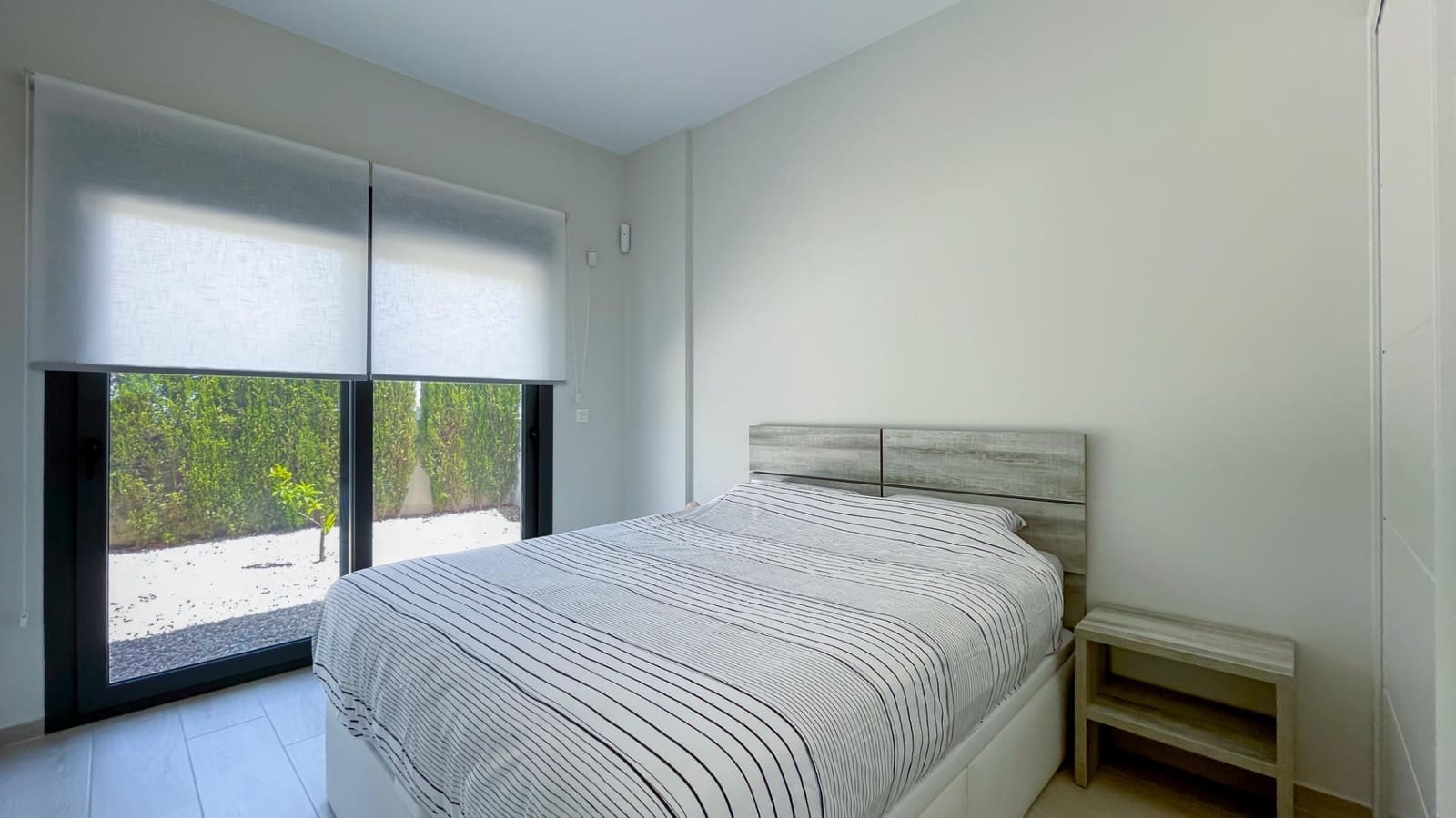 3 soveværelse Villa til leje i Finestrat med swimmingpool garage - € 3.200 (Ref: 8352220)