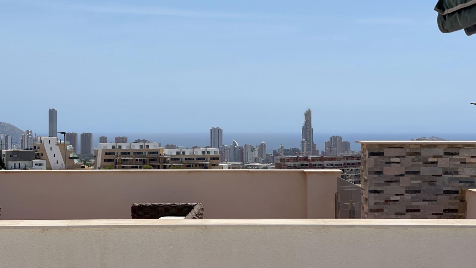 3 soverom Villa til leie i Finestrat med svømmebasseng garasje - € 2 500 (Ref: 8352220)