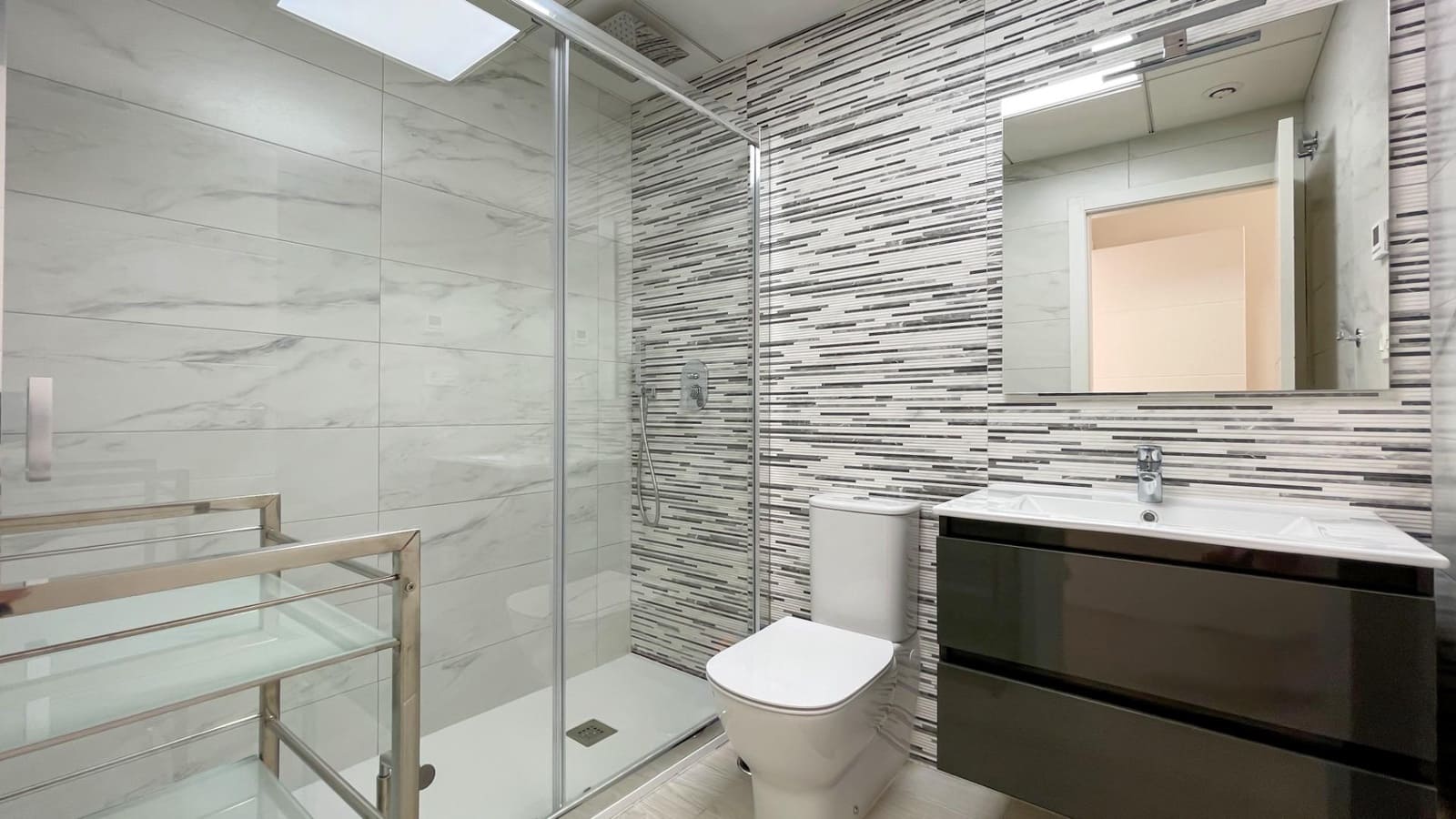 3 soverom Villa til leie i Finestrat med svømmebasseng garasje - € 2 500 (Ref: 8352220)