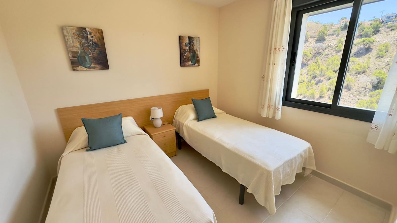 2 soveværelse Lejlighed til salg i Benidorm med swimmingpool - € 329.000 (Ref: 8354061)