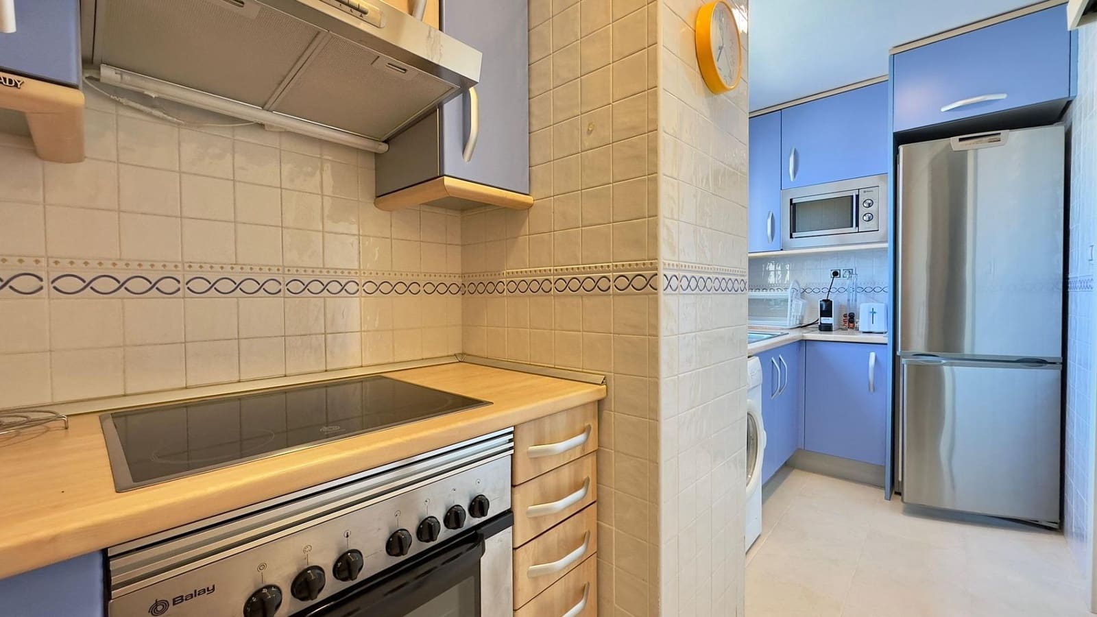 2 soveværelse Lejlighed til salg i Benidorm med swimmingpool - € 329.000 (Ref: 8354061)