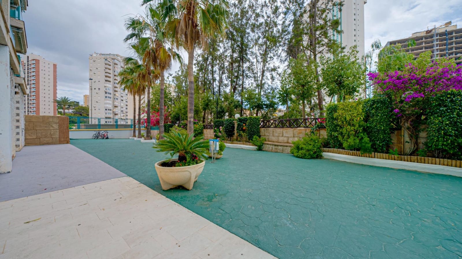 1 soverom Leilighet til leie i La Villajoyosa / Vila Joiosa med svømmebasseng - € 1 000 (Ref: 8363625)