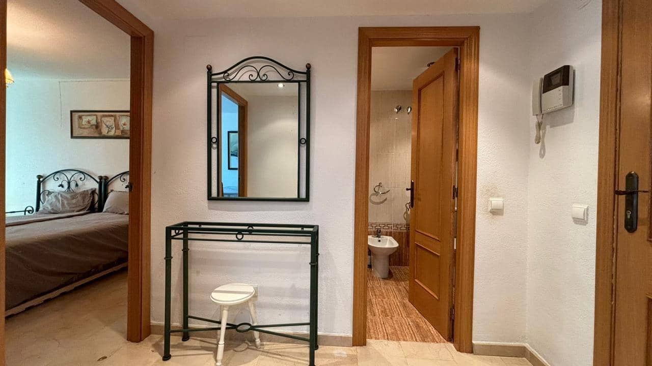 1 soveværelse Lejlighed til leje i La Villajoyosa / Vila Joiosa med swimmingpool - € 1.000 (Ref: 8363625)