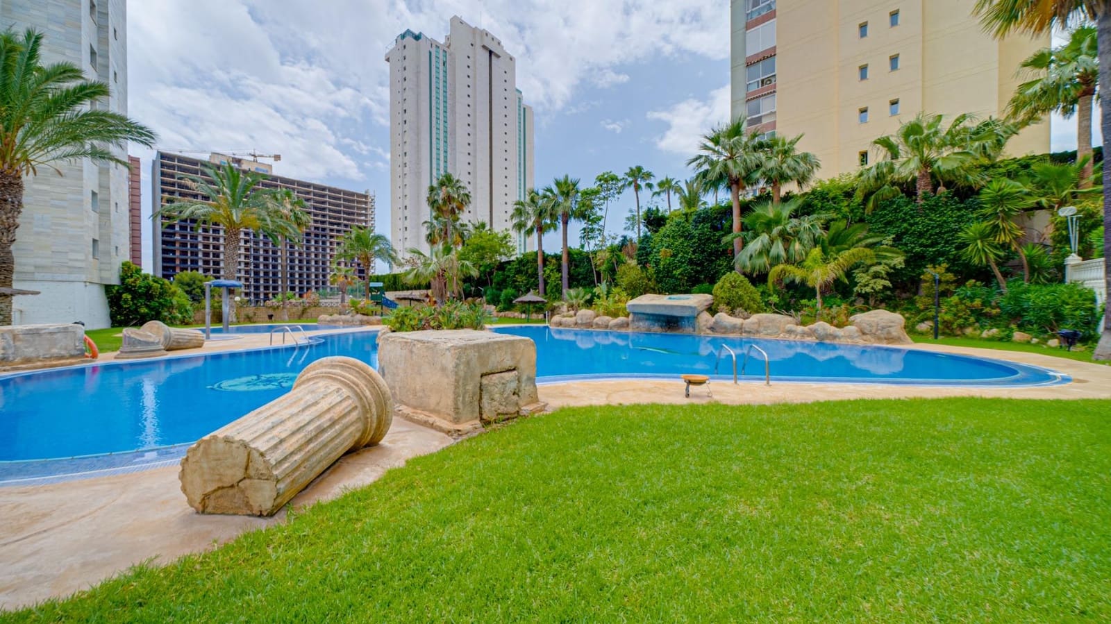 1 soveværelse Lejlighed til leje i La Villajoyosa / Vila Joiosa med swimmingpool - € 1.000 (Ref: 8363625)