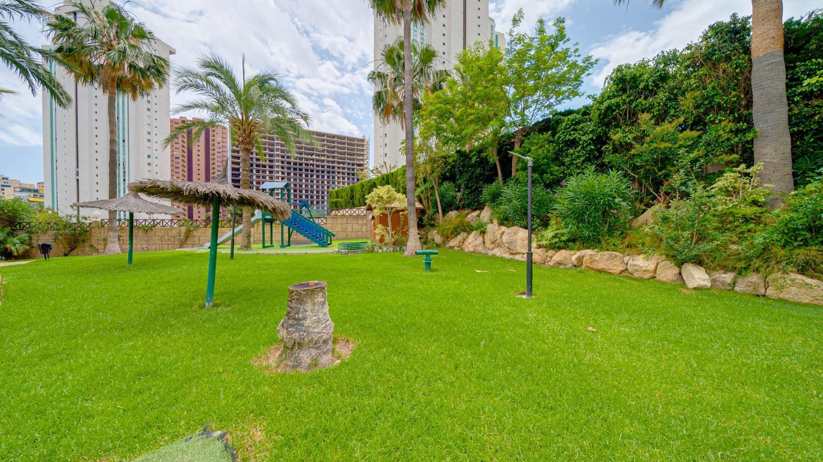 1 soveværelse Lejlighed til leje i La Villajoyosa / Vila Joiosa med swimmingpool - € 1.000 (Ref: 8363625)