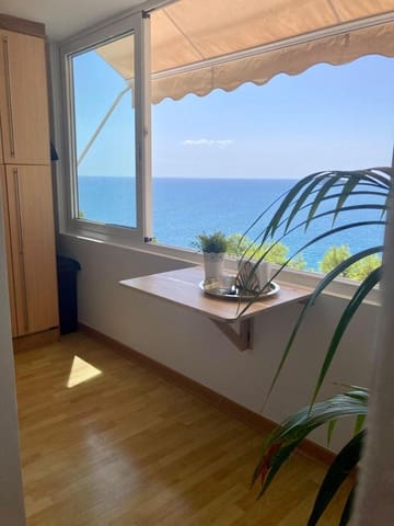 2 soveværelse Lejlighed til leje i Benidorm med swimmingpool - € 1.400 (Ref: 8395133)