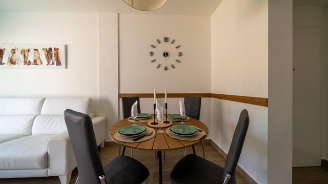 Apartamento de 2 habitaciones en Finestrat en alquiler con piscina garaje - 1.500 € (Ref: 8396782)