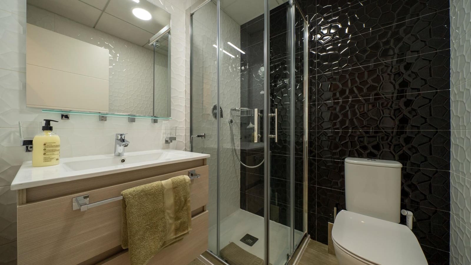 2 bedroom Apartment for rent in Finestrat with pool garage - € 1,500 (Ref: 8396782)