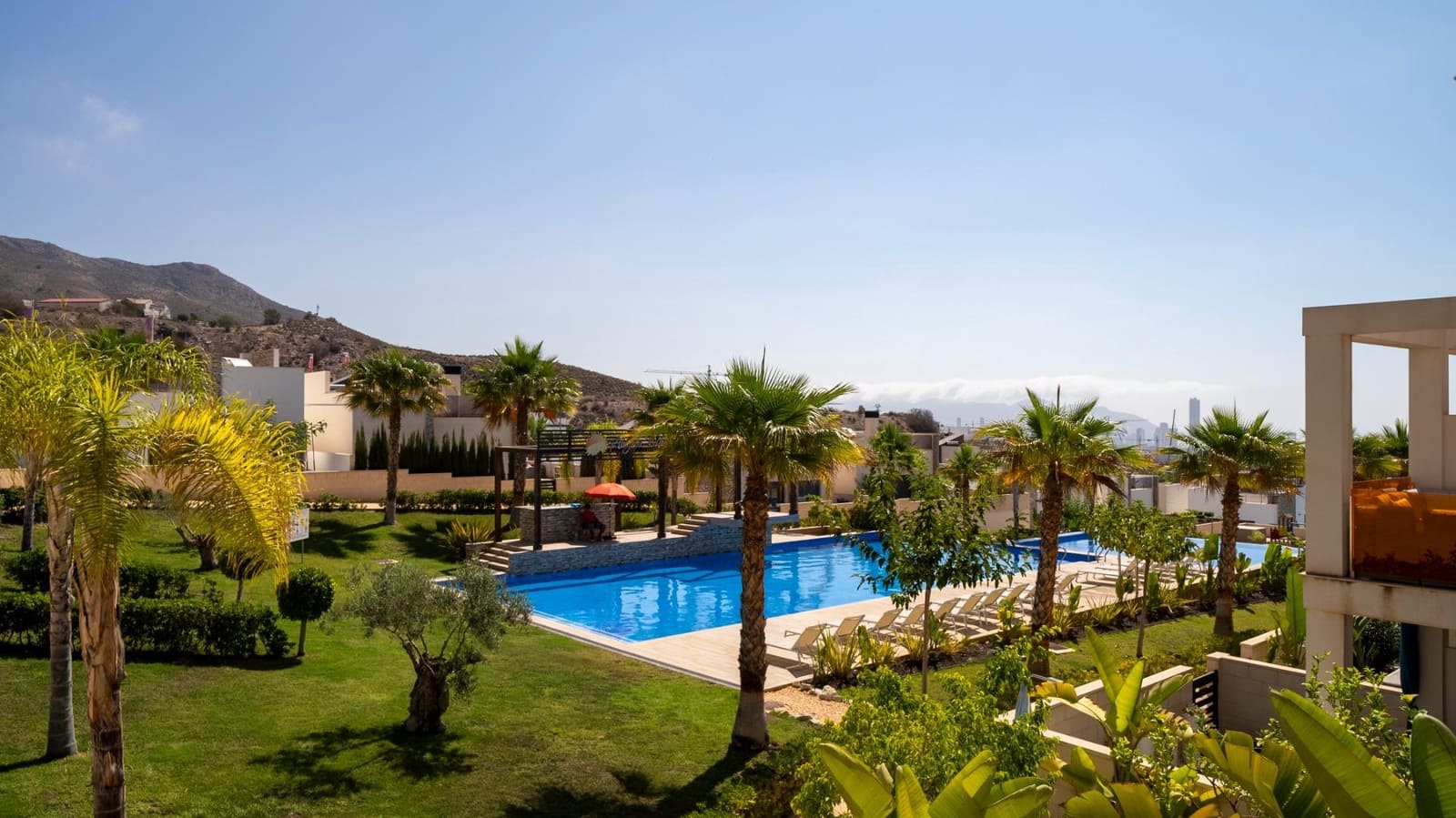 2 bedroom Apartment for rent in Finestrat with pool garage - € 1,500 (Ref: 8396782)