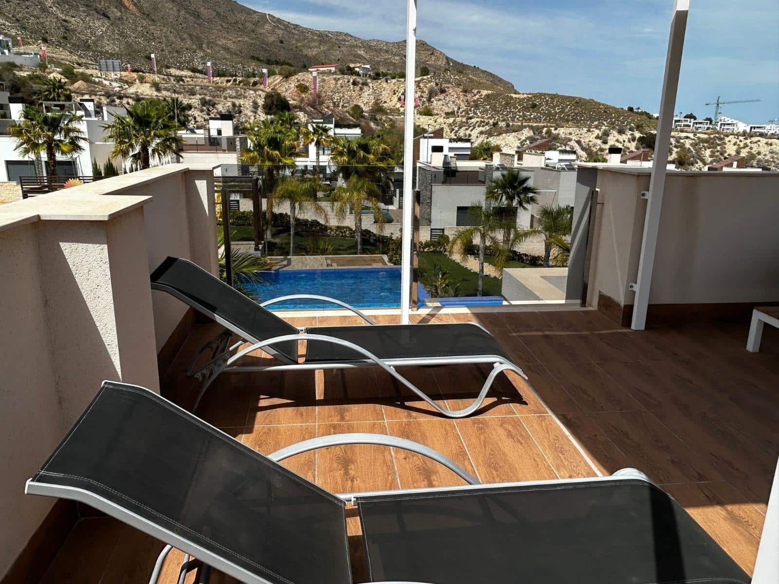 2 sovrum Takvåning till salu i Finestrat med pool - 355 000 € (Ref: 8398586)