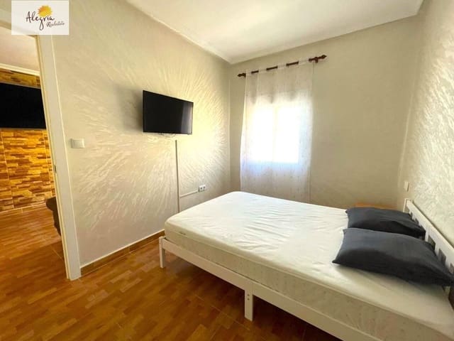 3 soveværelse Lejlighed til salg i Ciudad de Asís, Alicante by - € 125.000 (Ref: 8460277)