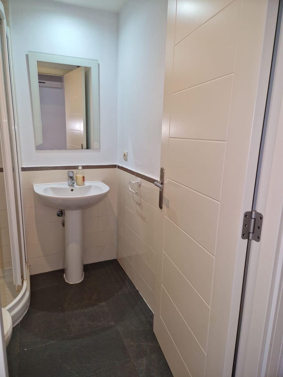 2 makuuhuone Huoneisto myytävänä paikassa La Villajoyosa / Vila Joiosa mukana uima-altaan - 399 000 € (Ref: 8470116)