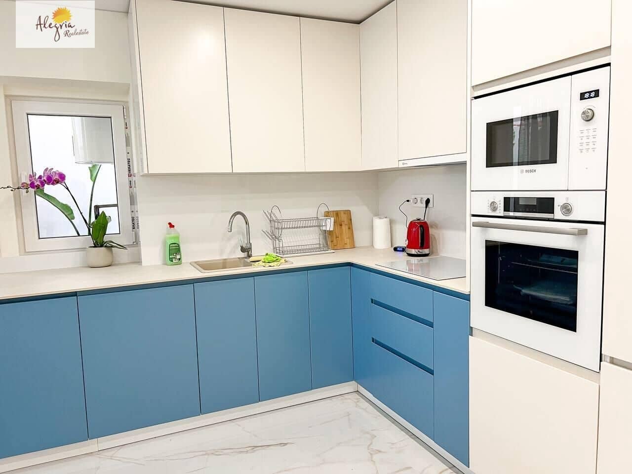 3 soveværelse Lejlighed til leje i Valencia by - € 1.800 (Ref: 8480860)