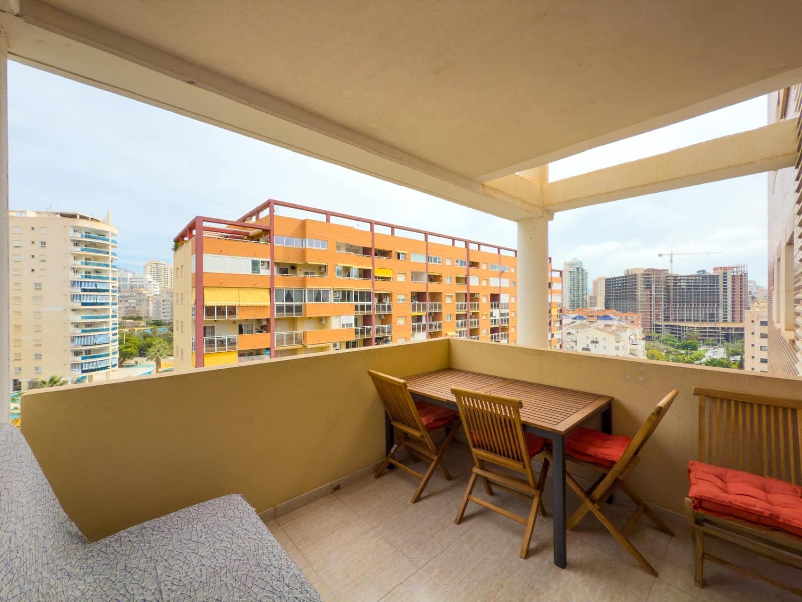 2 sovrum Lägenhet att hyra i La Villajoyosa / Vila Joiosa med pool garage - 1 100 € (Ref: 8504483)