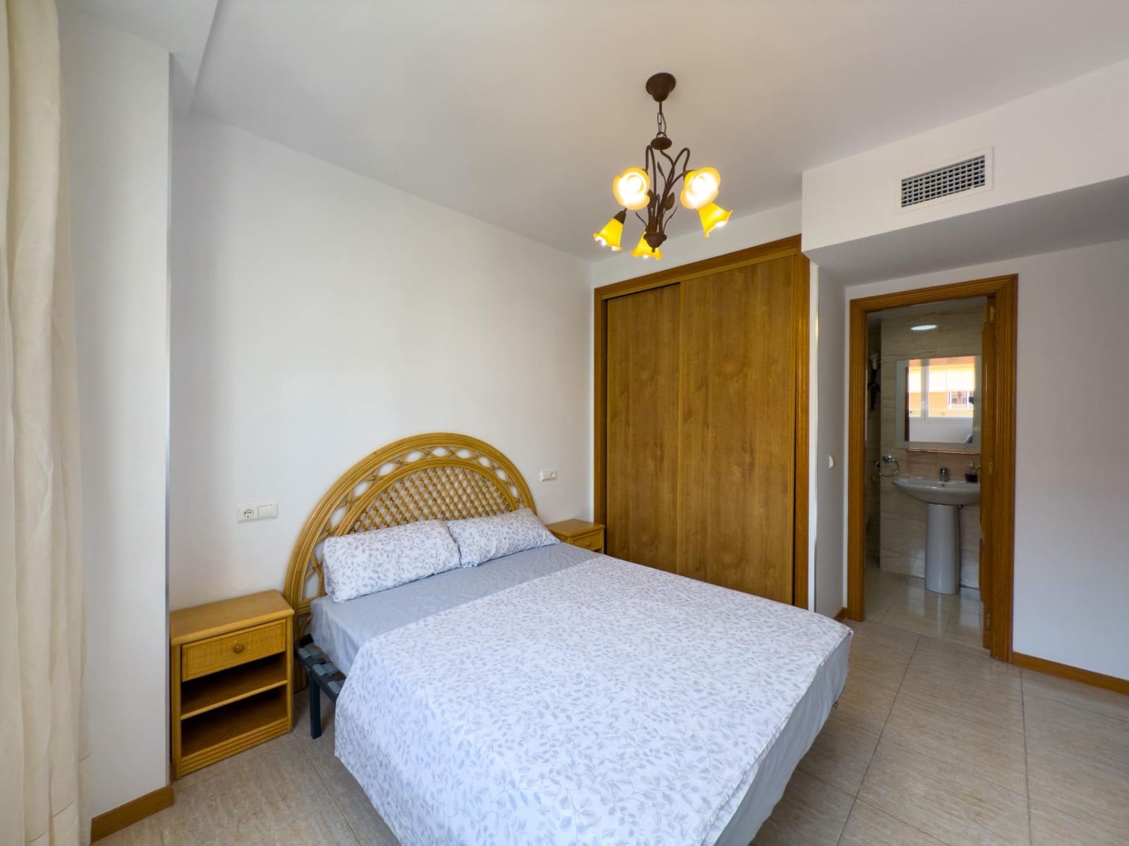 2 sovrum Lägenhet att hyra i La Villajoyosa / Vila Joiosa med pool garage - 1 100 € (Ref: 8504483)