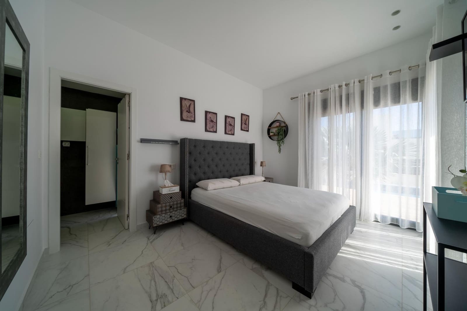 3 soveværelse Villa til leje i Finestrat med swimmingpool - € 3.500 (Ref: 8526851)