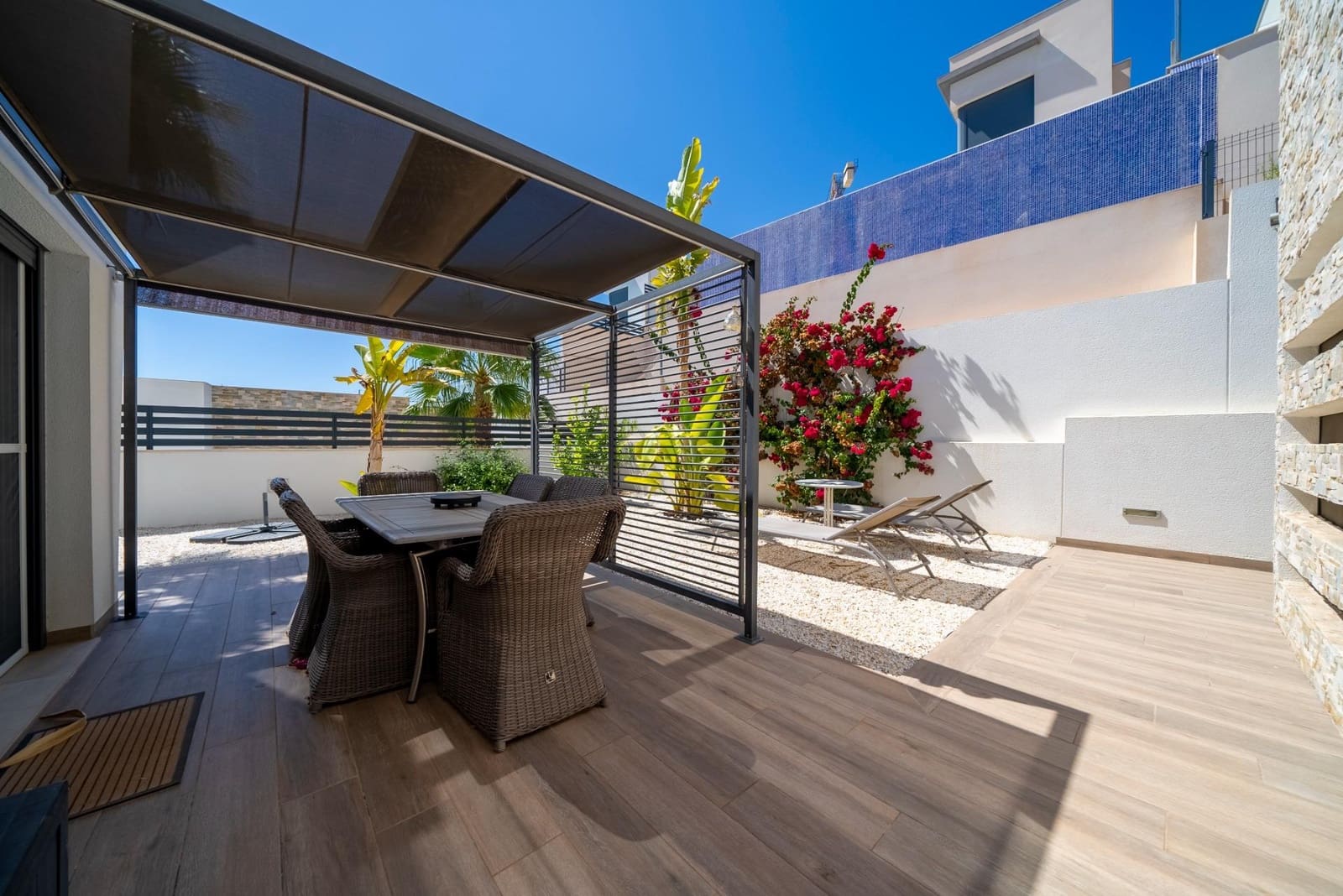 3 soveværelse Villa til leje i Finestrat med swimmingpool - € 3.500 (Ref: 8526851)