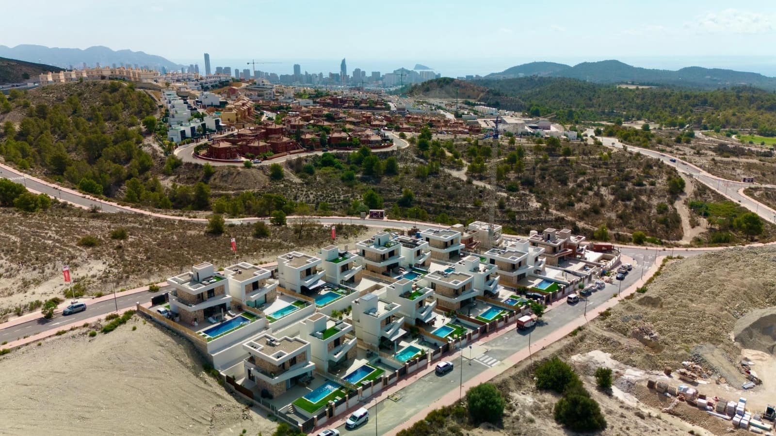 3 quarto Moradia para arrendar em Finestrat com piscina garagem - 3 300 € (Ref: 8529881)