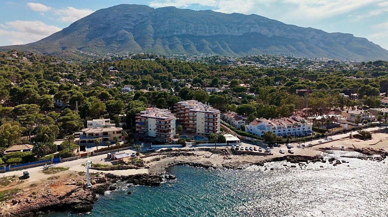 3 soveværelse Villa til salg i Denia med garage - € 750.000 (Ref: 8538757)