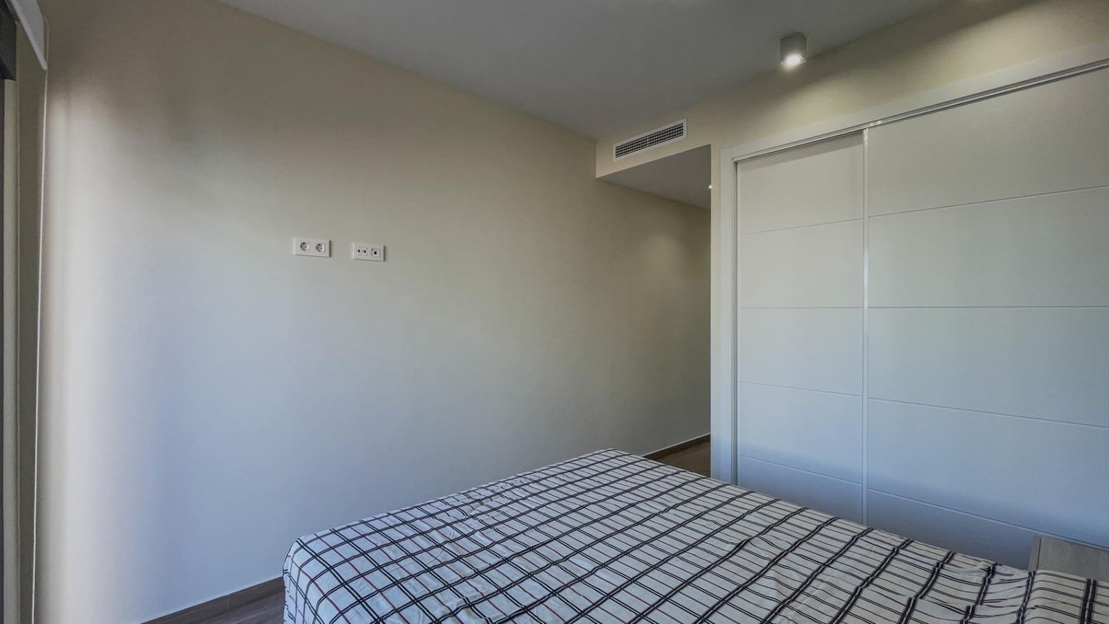 Appartement de 2 chambres à louer à Finestrat avec piscine - 1 800 € (Ref: 8559815)