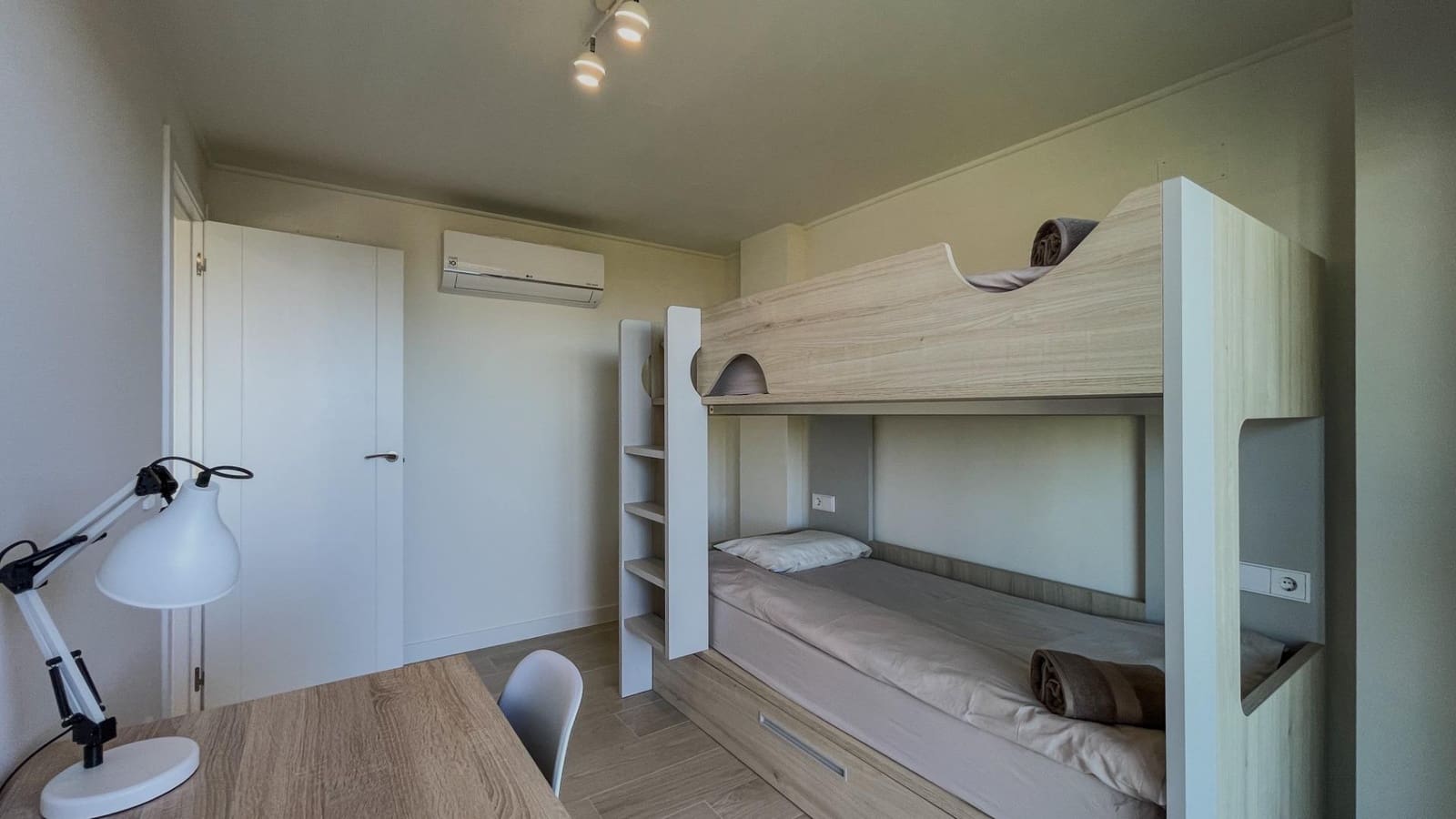 3 sypialnia Penthouse na sprzedaż w Finestrat z basenem - 620 000 € (Ref: 8559818)