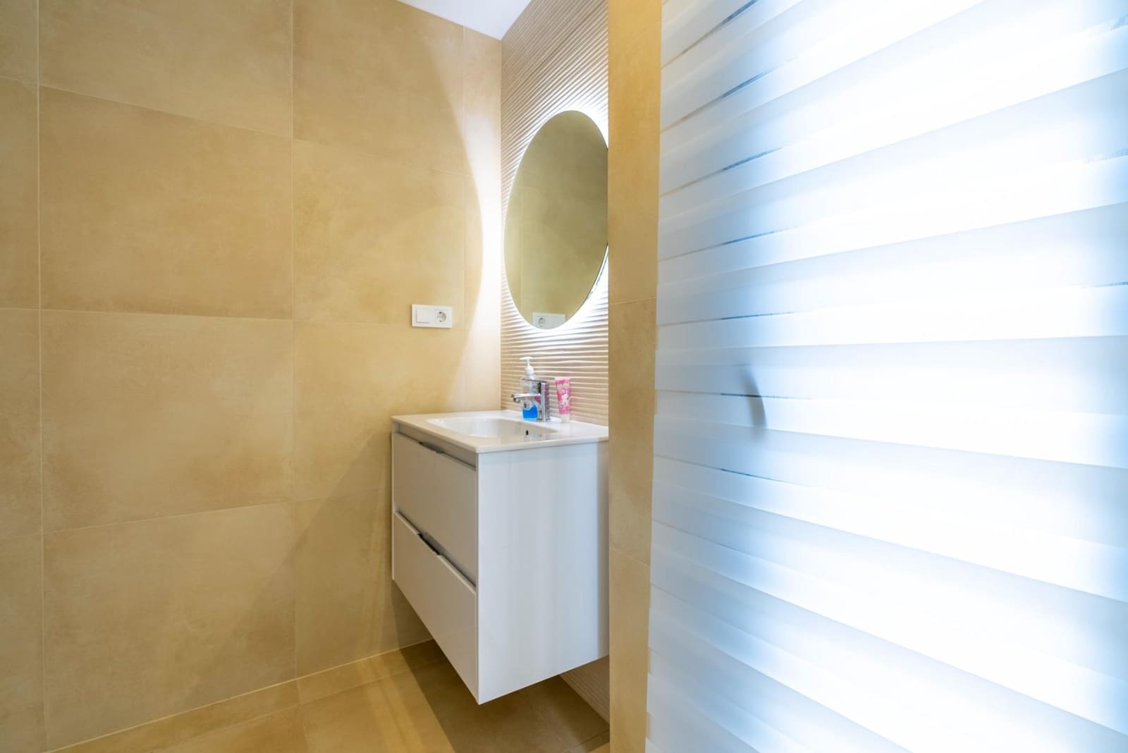 2 sovrum Villa till salu i Finestrat - 465 000 € (Ref: 8582384)