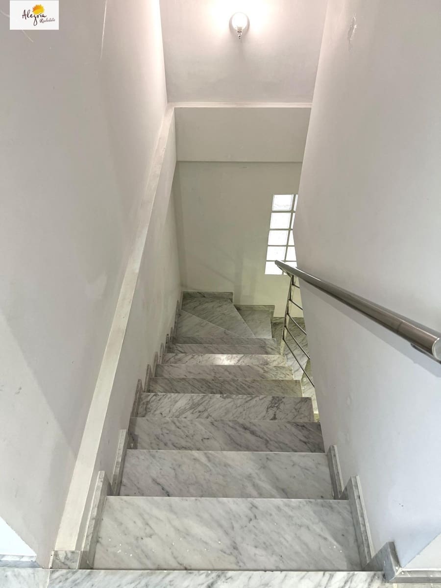 4 slaapkamer Appartement te koop in Valencia stad met garage - € 820.000 (Ref: 8595252)