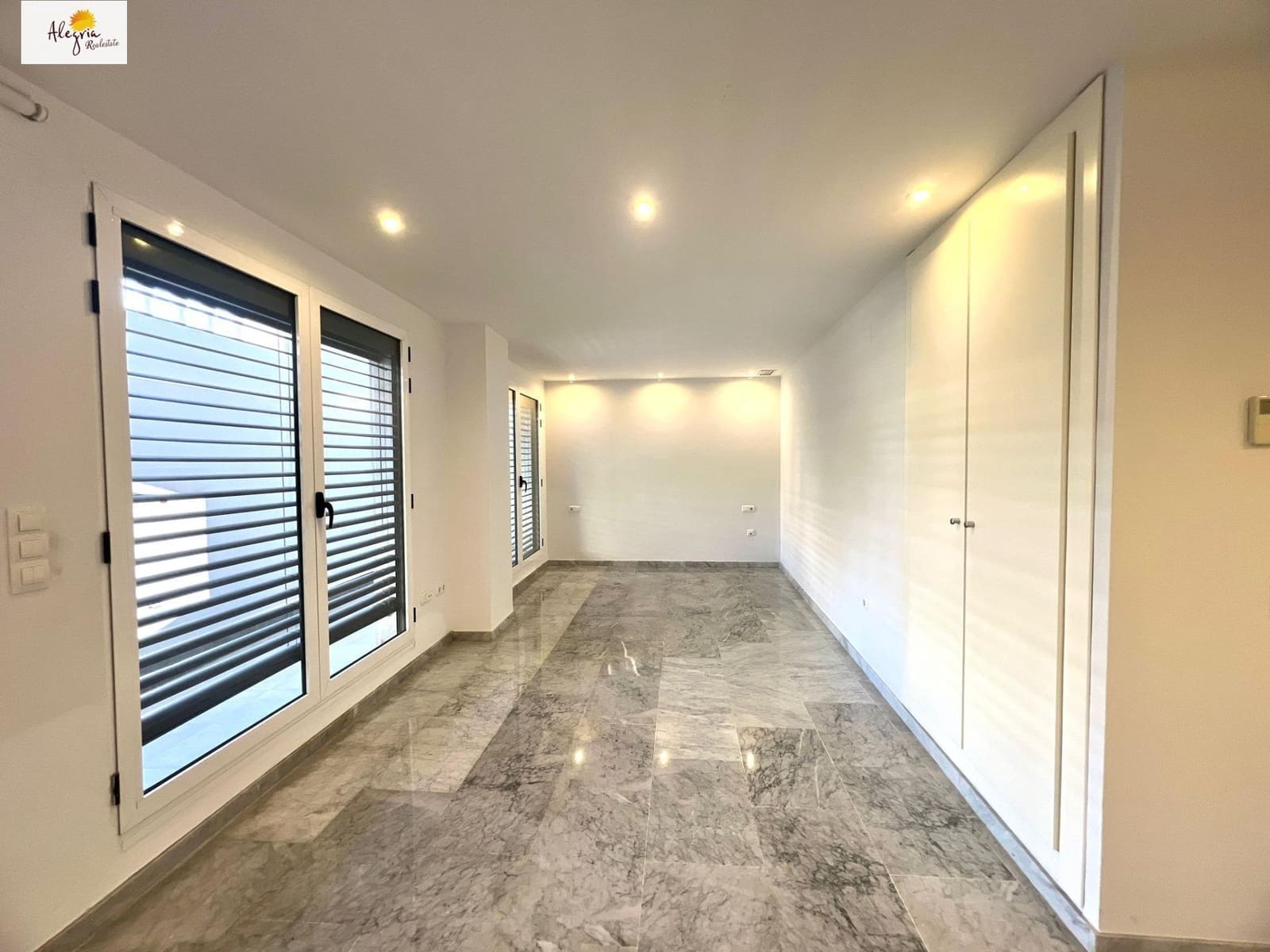 4 slaapkamer Appartement te koop in Valencia stad met garage - € 820.000 (Ref: 8595252)