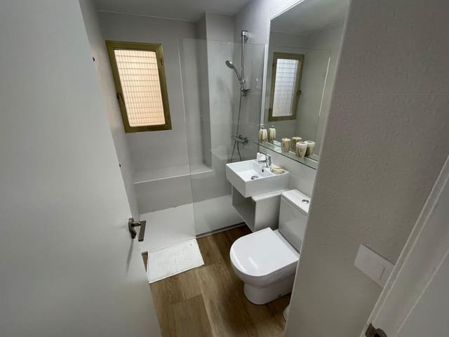 1 makuuhuone Huoneisto myytävänä paikassa Rincón Bajo, Benidorm mukana uima-altaan - 209 000 € (Ref: 8599623)