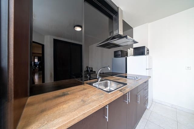 2 camera da letto Appartamento da affittare in Alicante città - 1.000 € (Rif: 8612649)