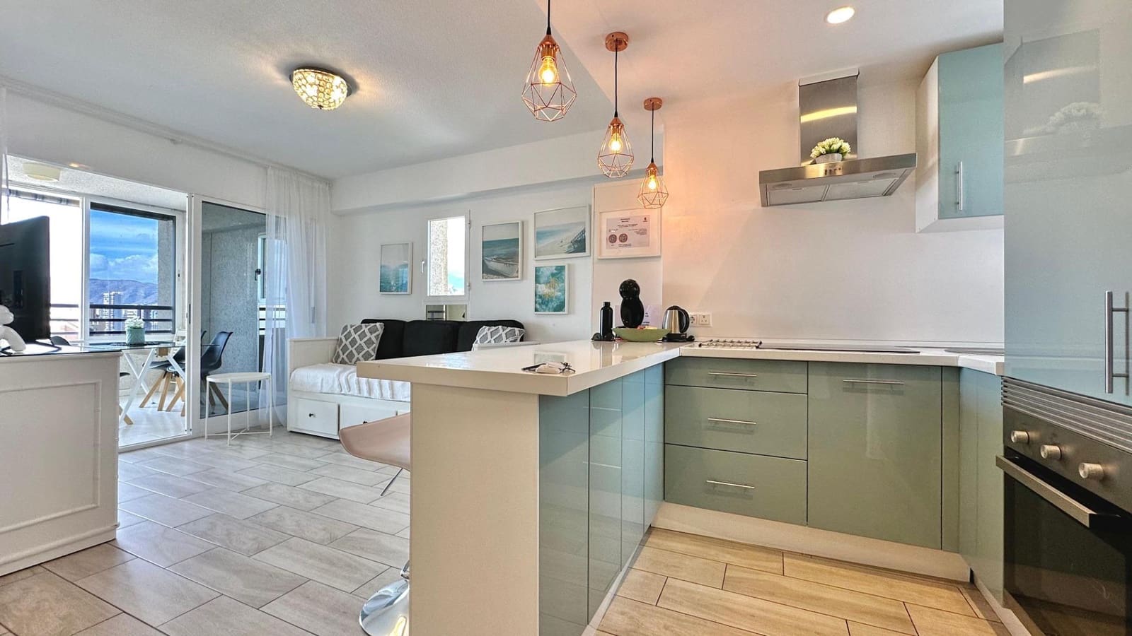 2 sovrum Lägenhet till salu i Benidorm med pool - 899 000 € (Ref: 8620028)