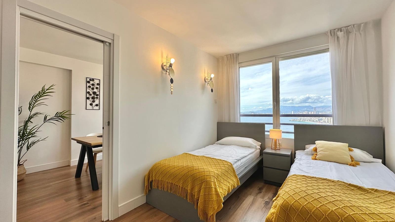 2 sovrum Lägenhet till salu i Benidorm med pool - 899 000 € (Ref: 8620028)