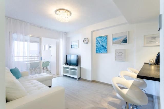 2 sovrum Lägenhet till salu i Benidorm med pool - 320 000 € (Ref: 8620028)