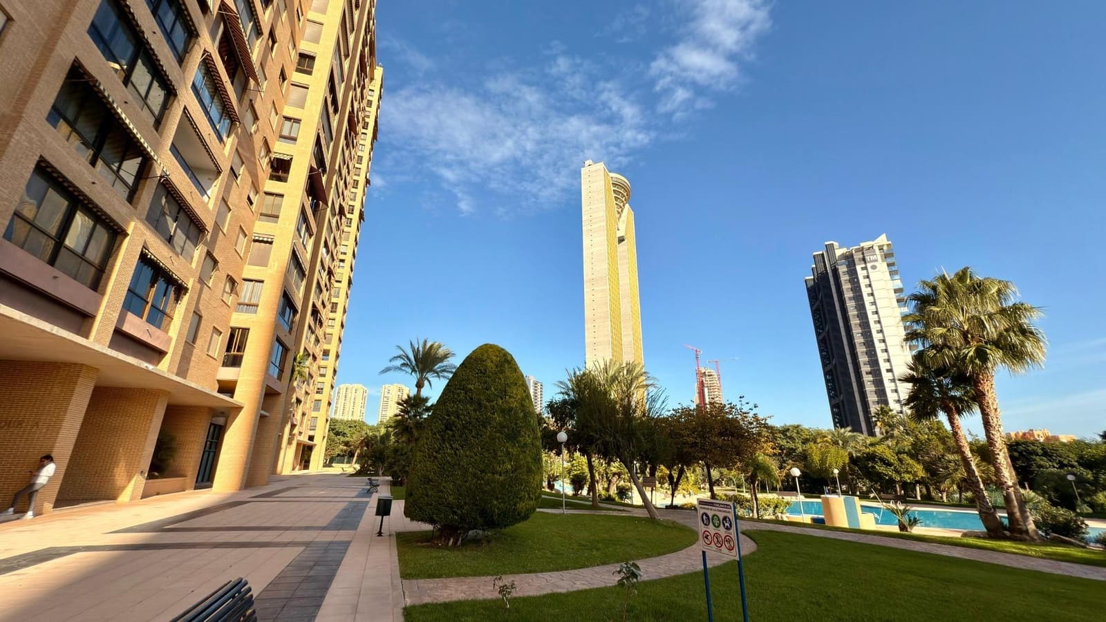 4 soveværelse Lejlighed til salg i Benidorm med swimmingpool - € 650.000 (Ref: 8623669)