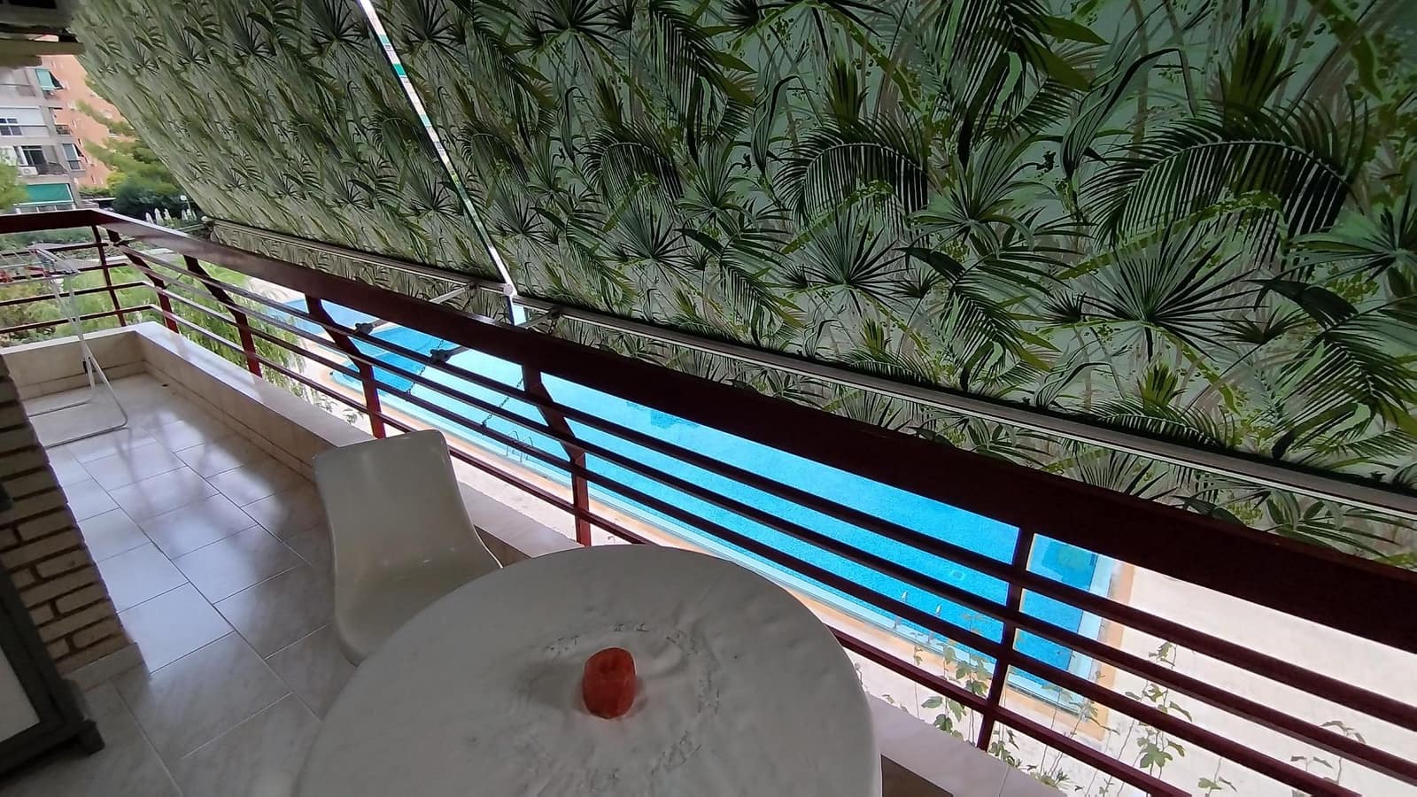 1 makuuhuone Asunto vuokrattavana paikassa Alicante kaupunki mukana uima-altaan - 950 € (Ref: 8634698)