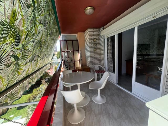 1 slaapkamer Flat te huur in Alicante stad met zwembad - € 950 (Ref: 8634698)