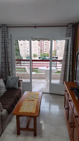 1 Zimmer Wohnung zu vermieten in Albufereta, Alicante / Alacant Stadt mit Pool - 850 € (Ref: 8634698)