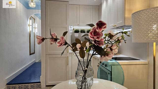 2 makuuhuone Huoneisto myytävänä paikassa Oropesa  mukana 
autotalli - 169 990 € (Ref: 8645998)