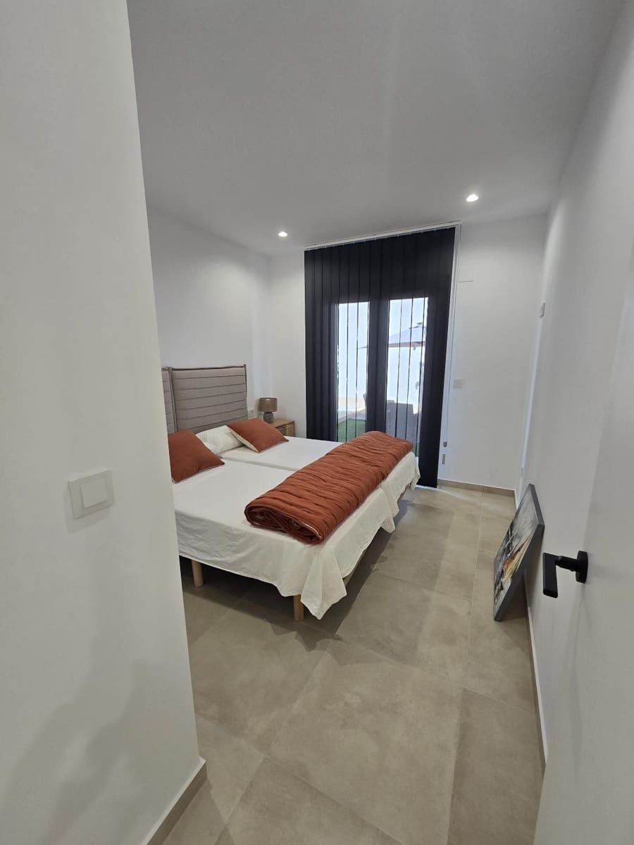 2 makuuhuone Huvila vuokrattavana paikassa Finestrat mukana uima-altaan - 2 000 € (Ref: 8663152)