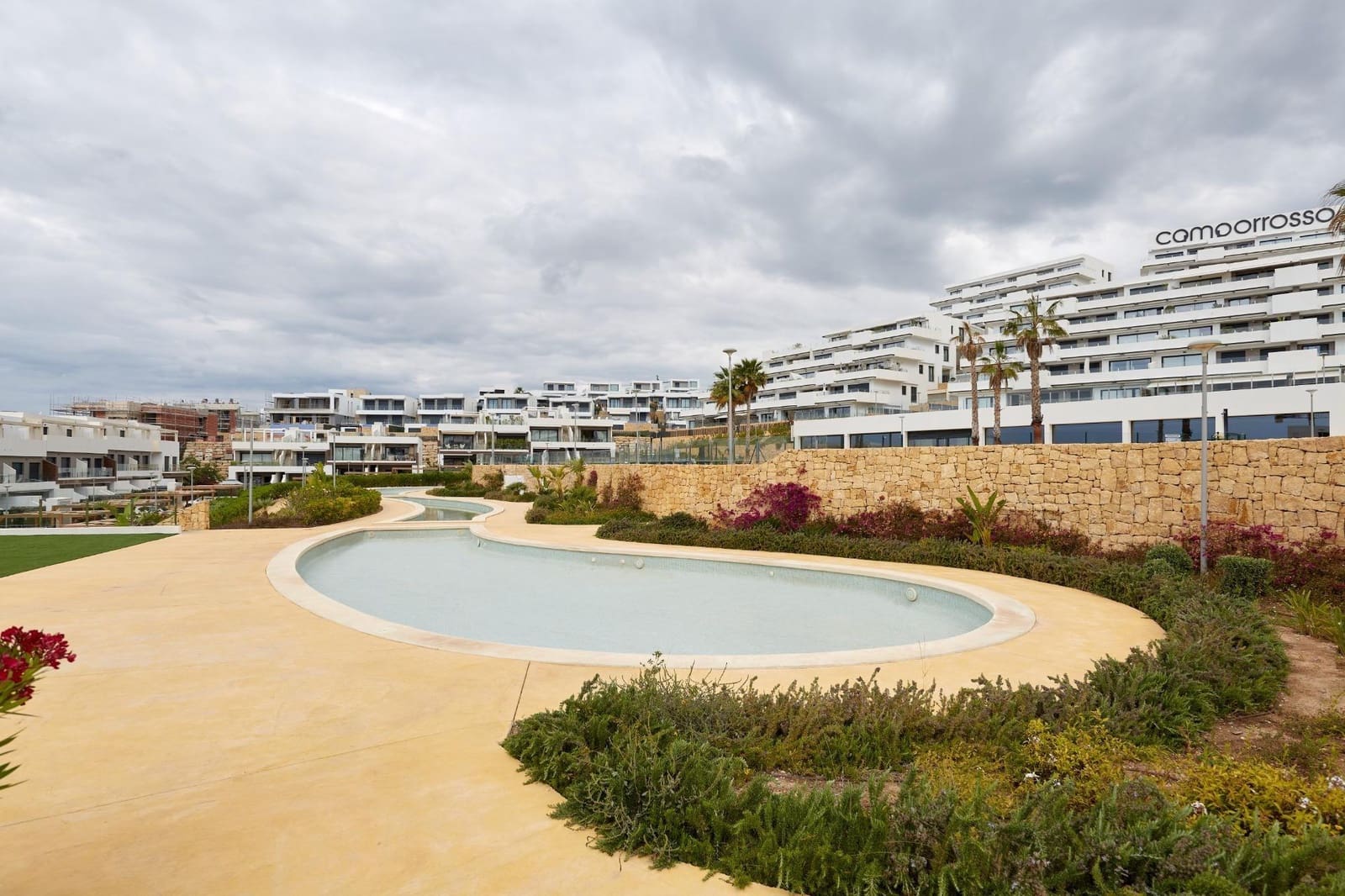 3 sypialnia Apartament na sprzedaż w Finestrat z basenem garażem - 620 000 € (Ref: 8670417)